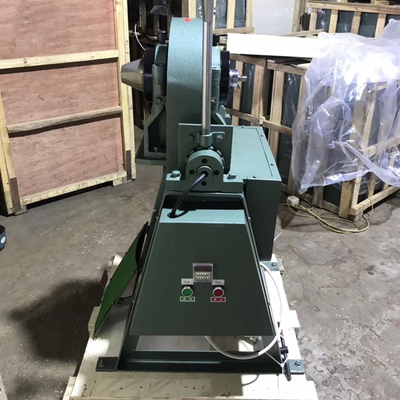 Piccola luce del laboratorio e mulino a palle versatile del cono per minerale metallifero stridente bagnato