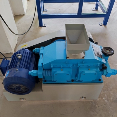 Piccolo frantumatore a doppio rullo da 1500 kg/h per laboratorio